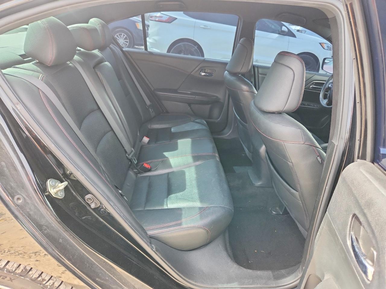 2017 HONDA ACCORD