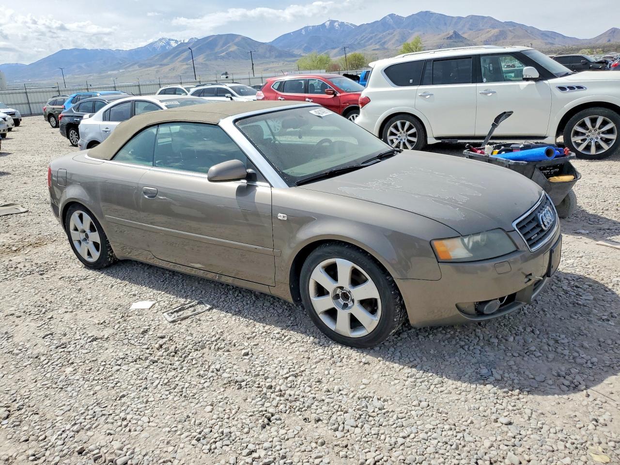 2004 AUDI A4 Quattro