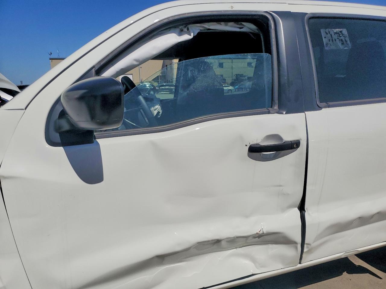 2025 NISSAN Frontier