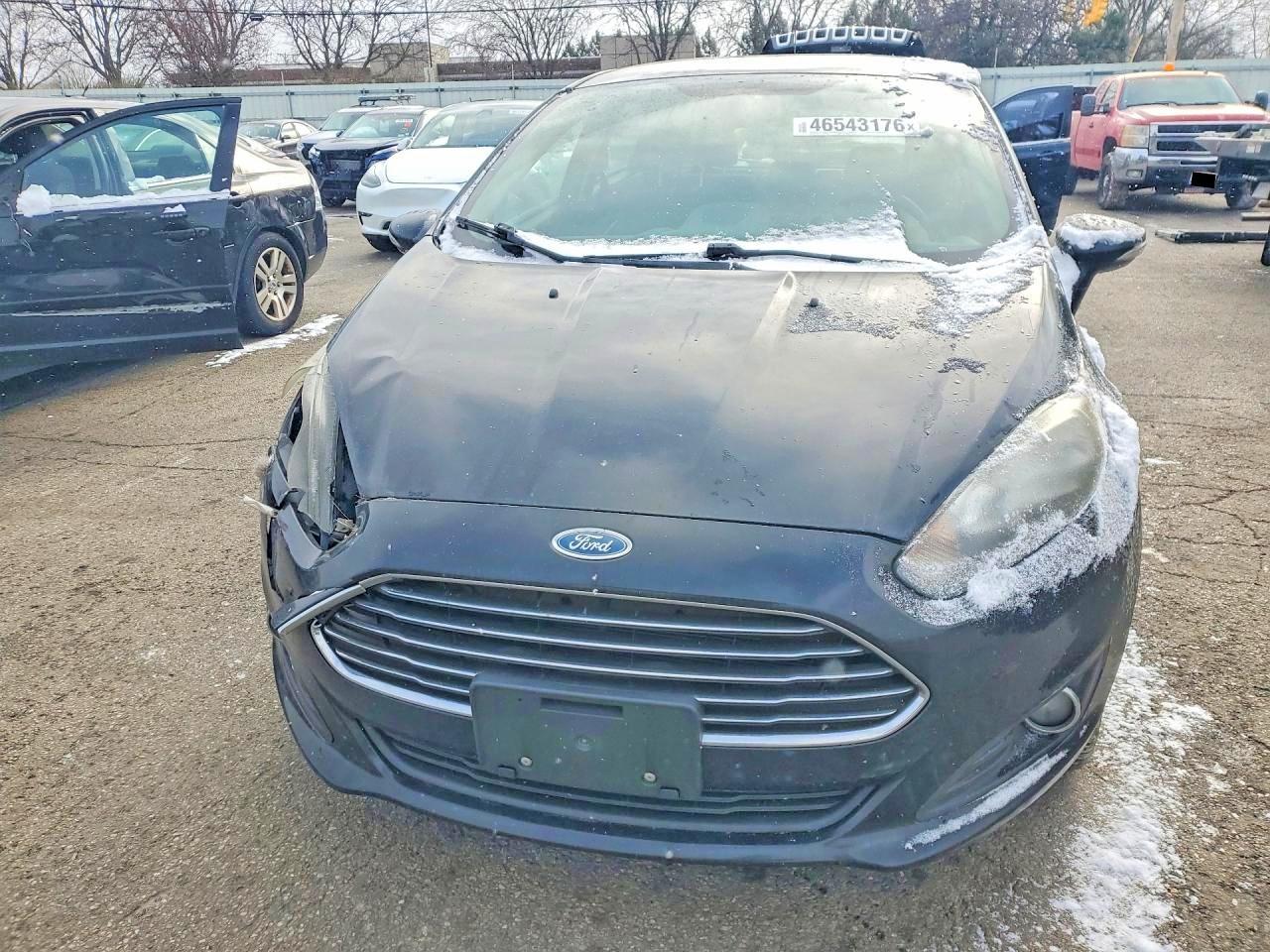 2016 FORD Fiesta