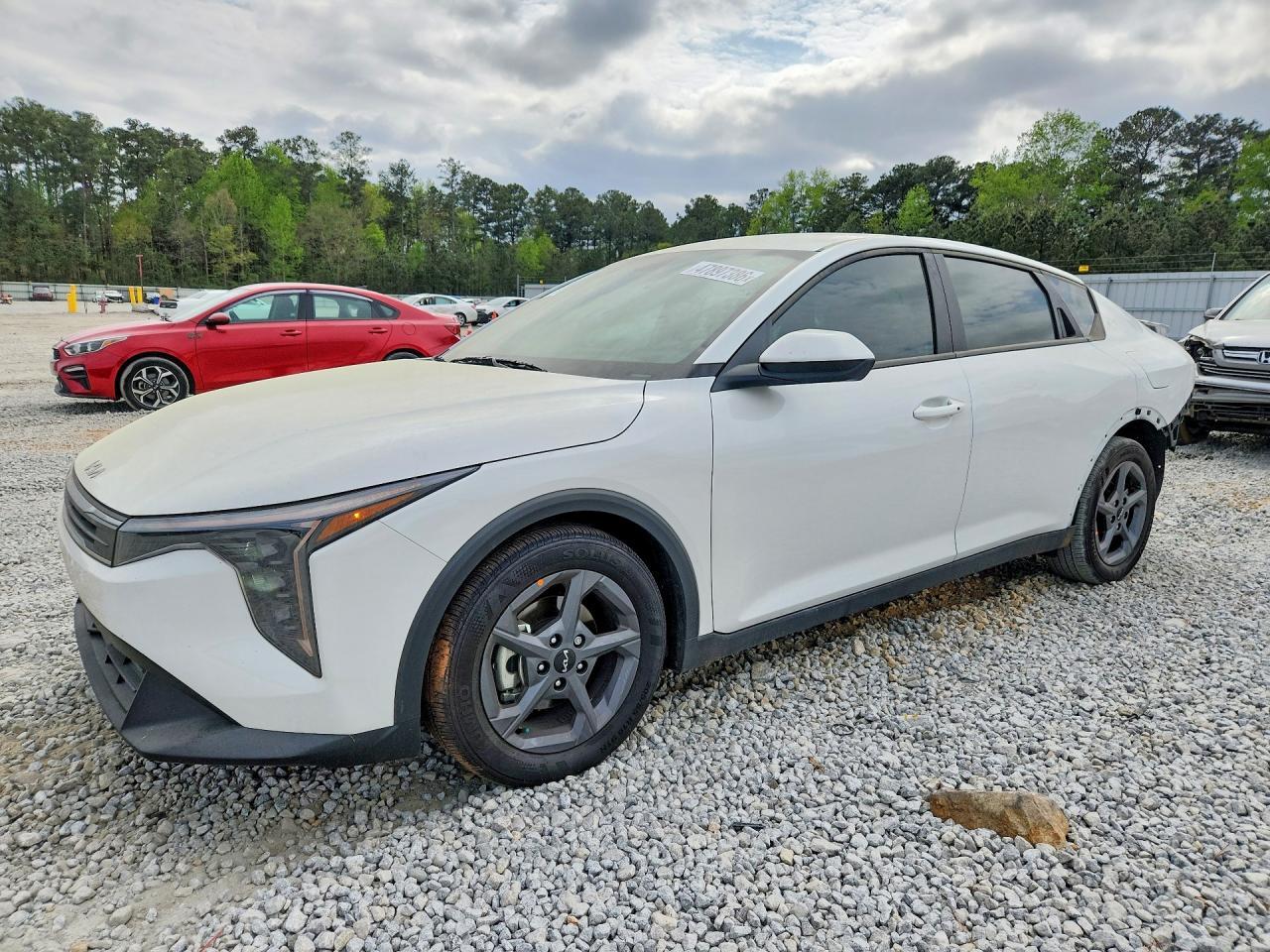 2025 KIA K4