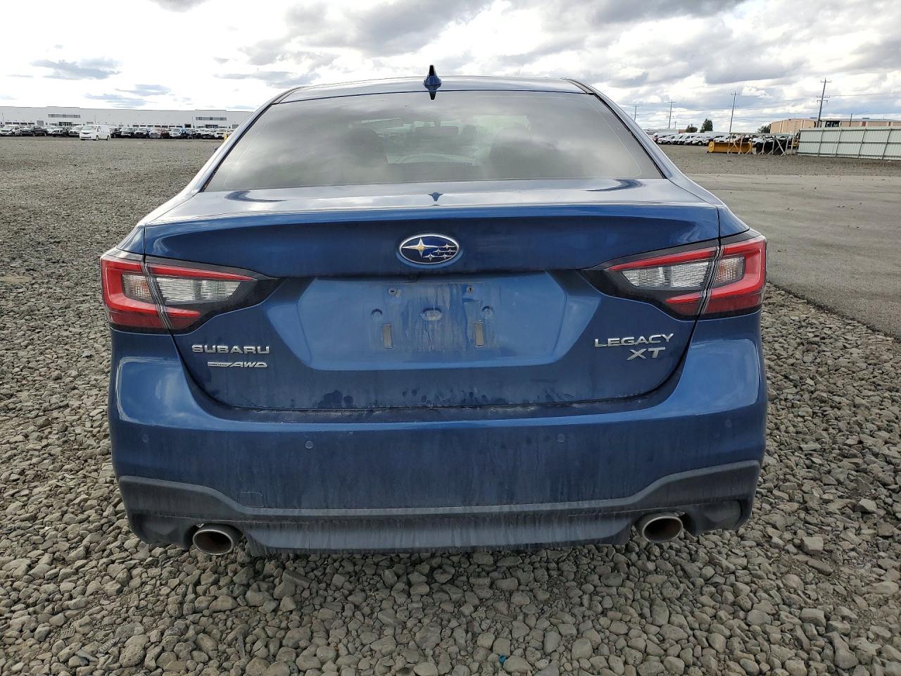 2022 SUBARU Legacy