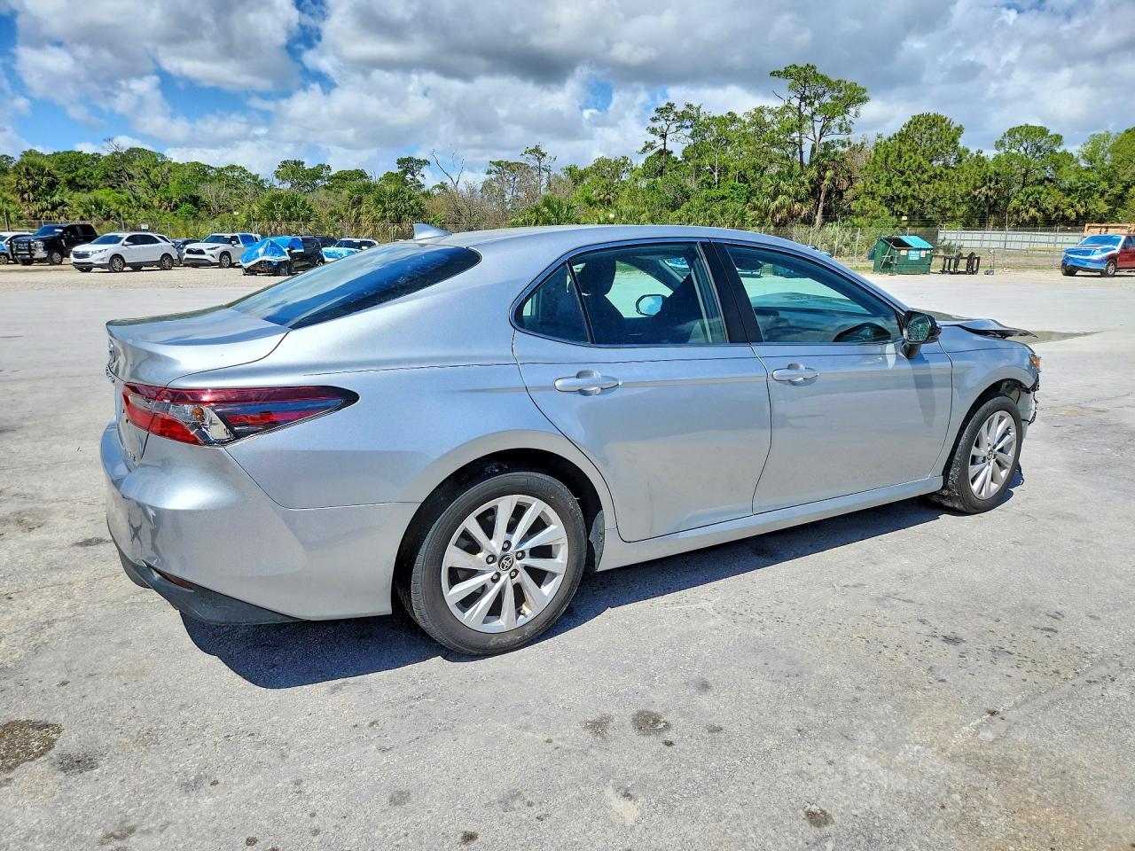 2022 TOYOTA CAMRY