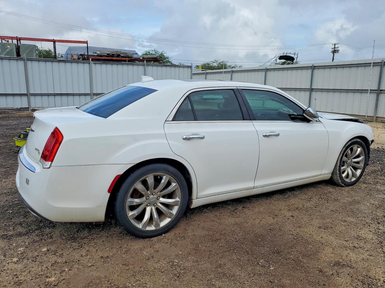 2017 CHRYSLER 300