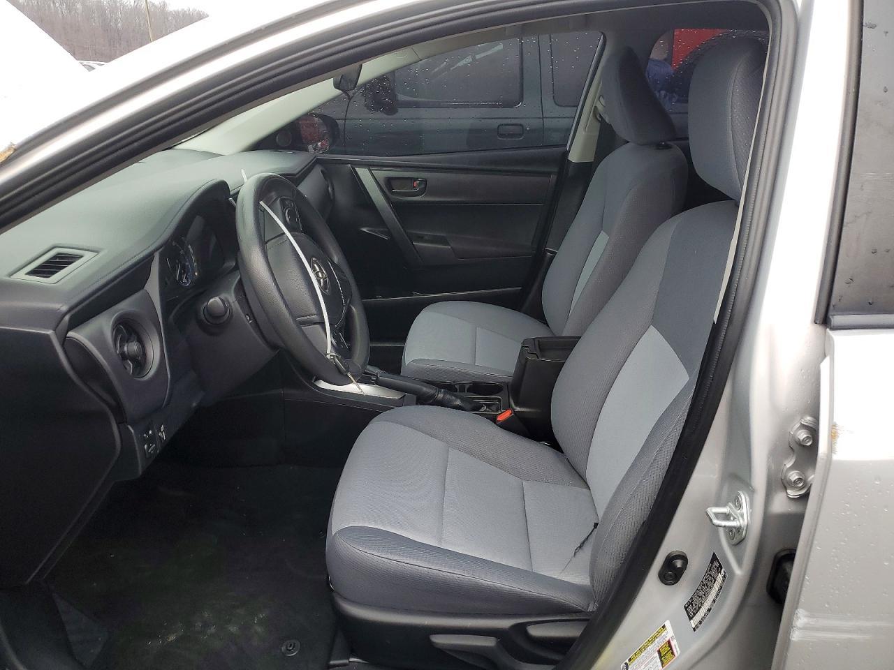 2017 TOYOTA COROLLA