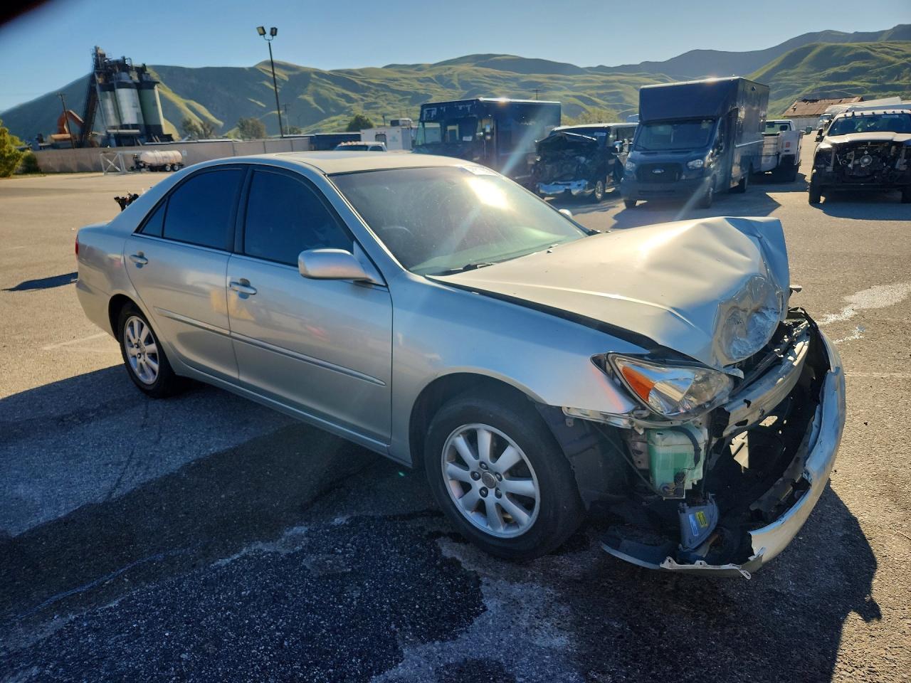 2004 TOYOTA CAMRY