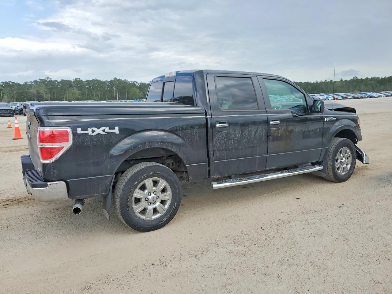 2012 FORD F-150 Lightning