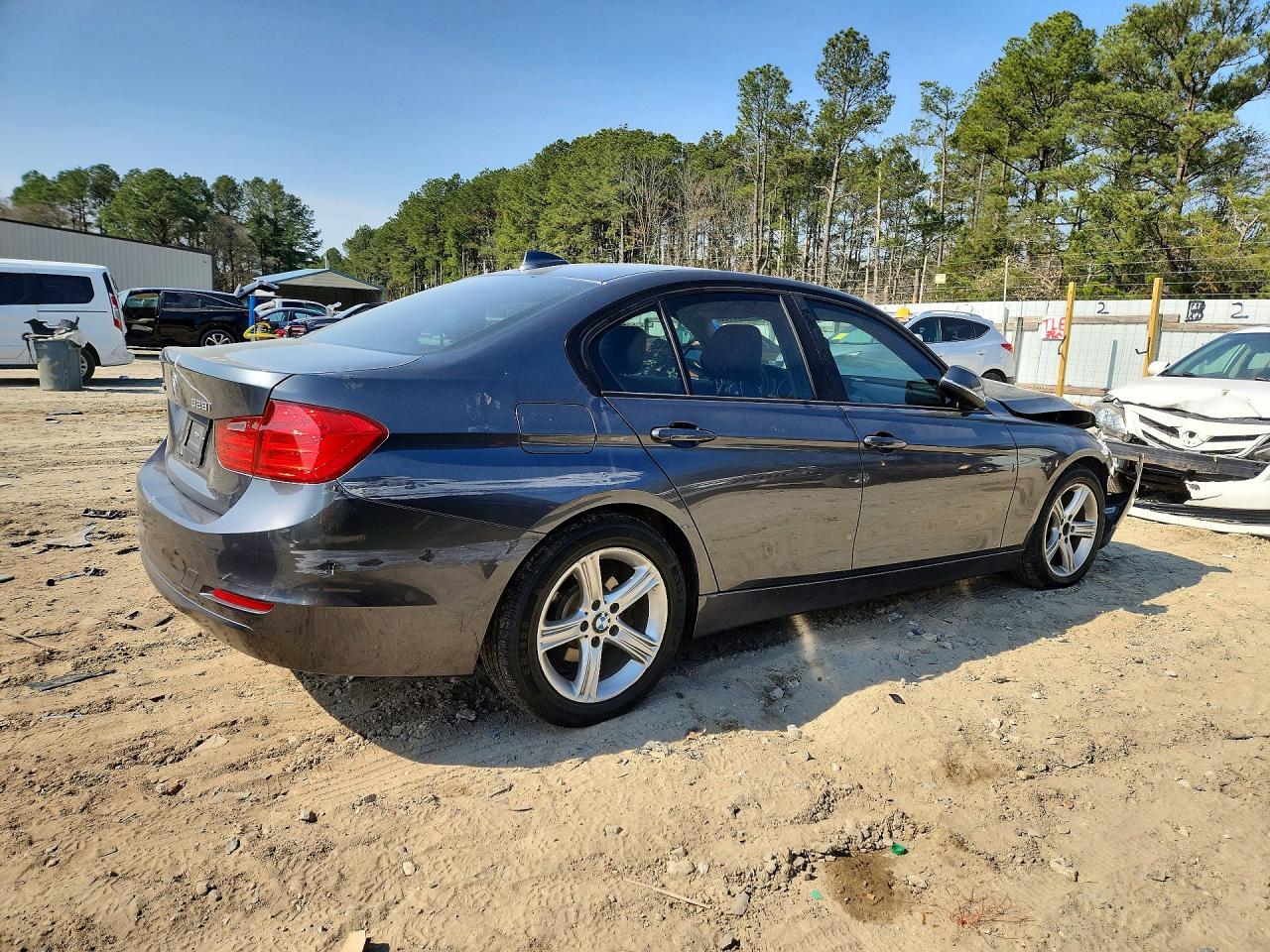 2014 BMW 3 SERIES