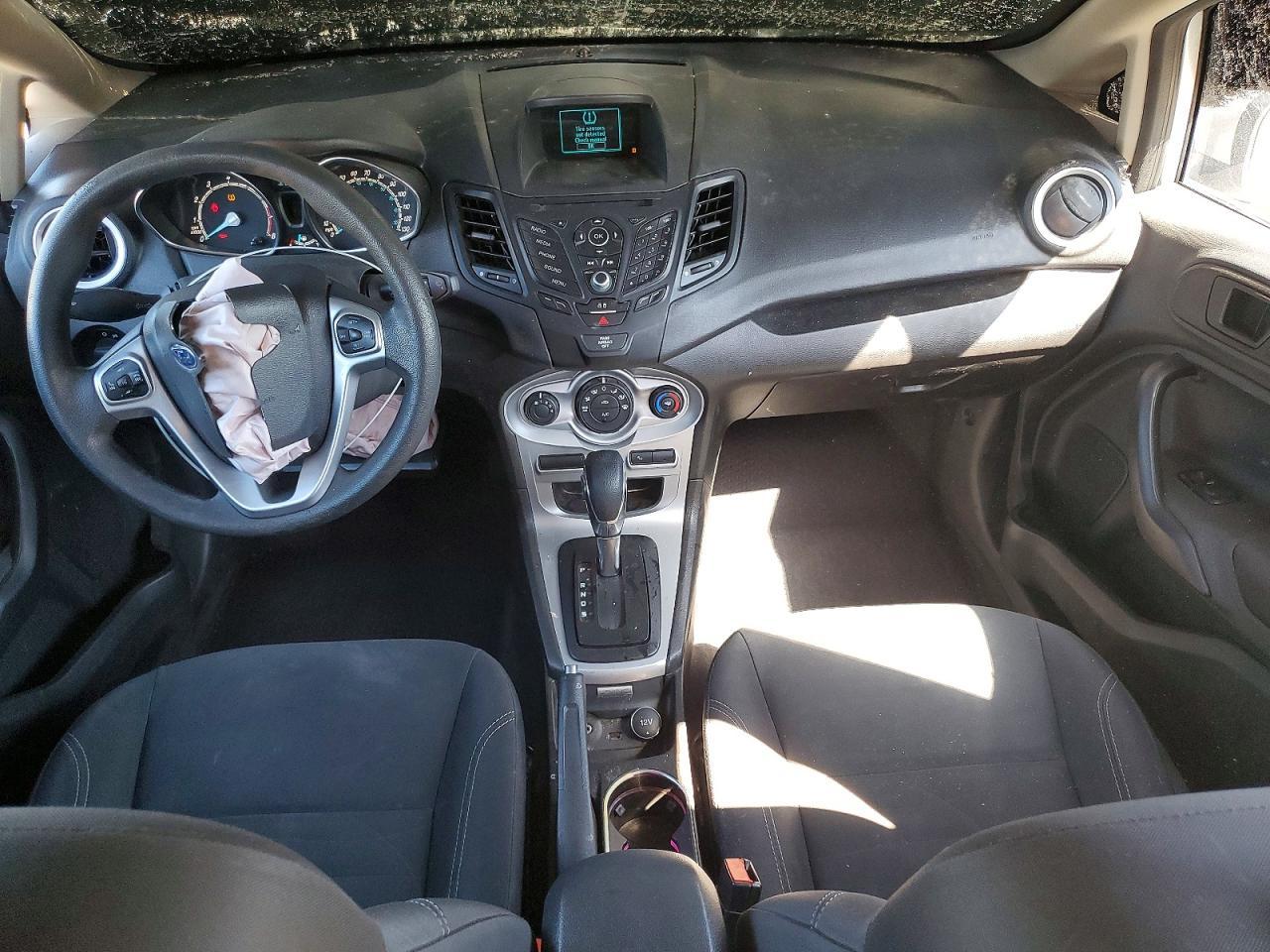 2017 FORD Fiesta