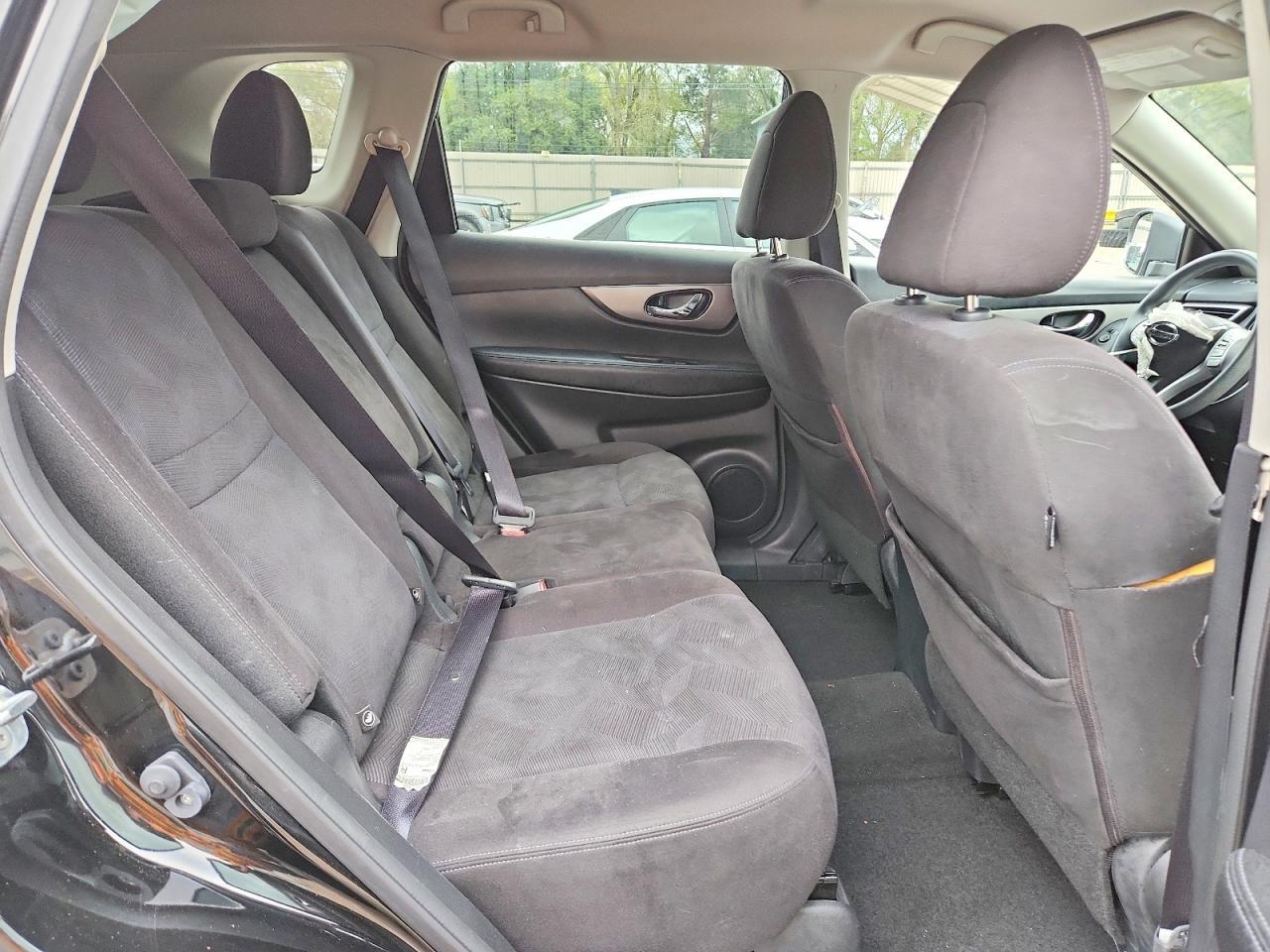2015 NISSAN ROGUE