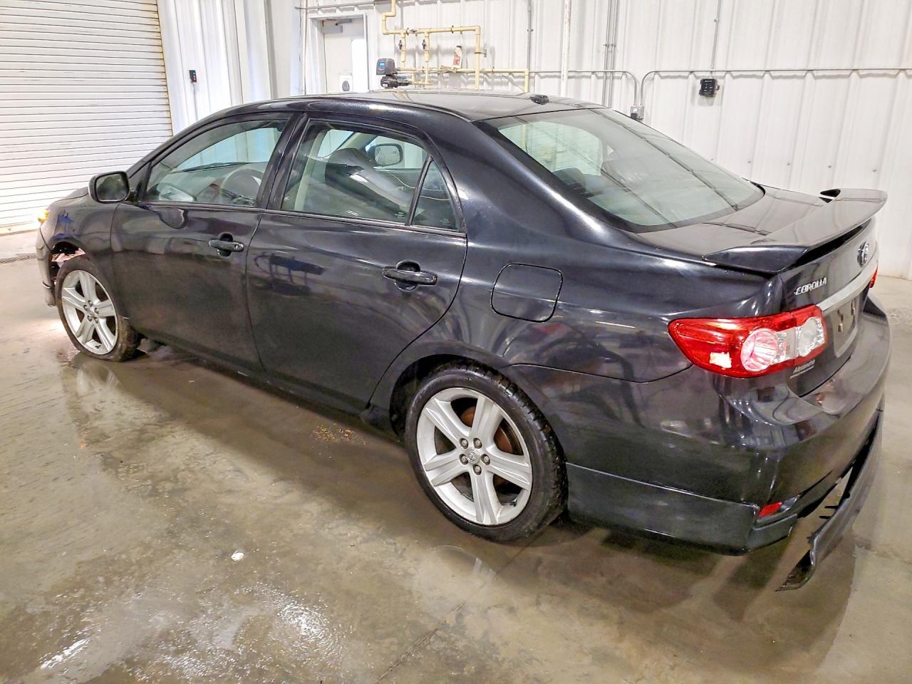 2013 TOYOTA COROLLA