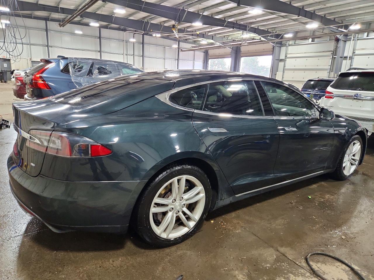 2013 TESLA MODEL S