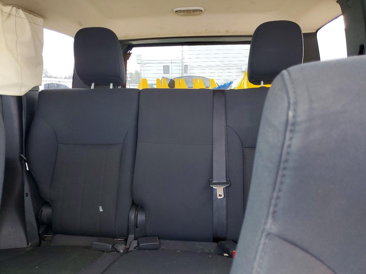 2012 JEEP Liberty