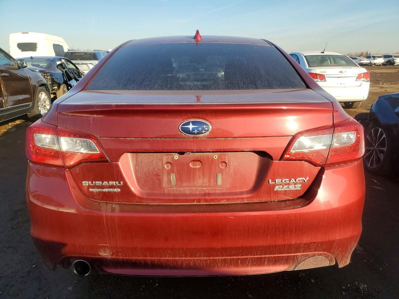 2017 SUBARU Legacy