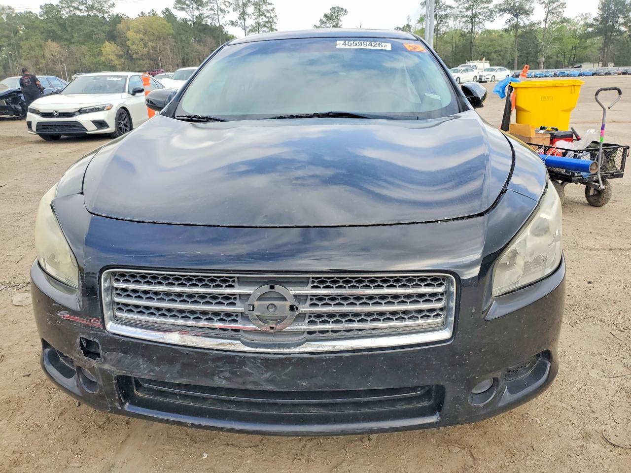 2014 NISSAN Maxima