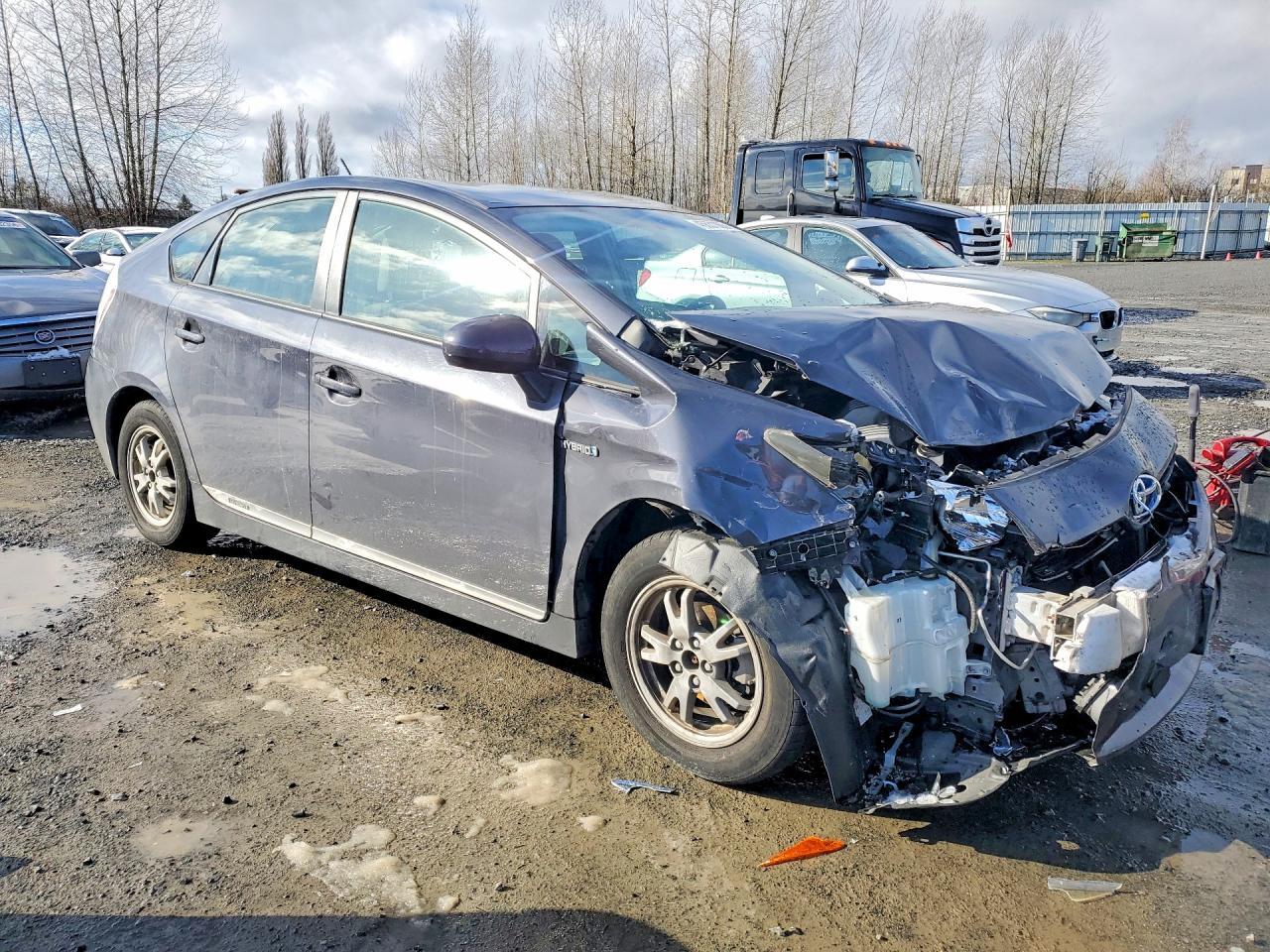 2011 TOYOTA PRIUS