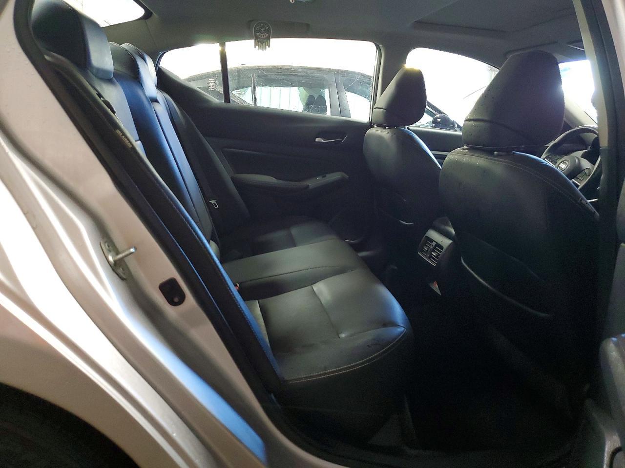 2019 NISSAN ALTIMA
