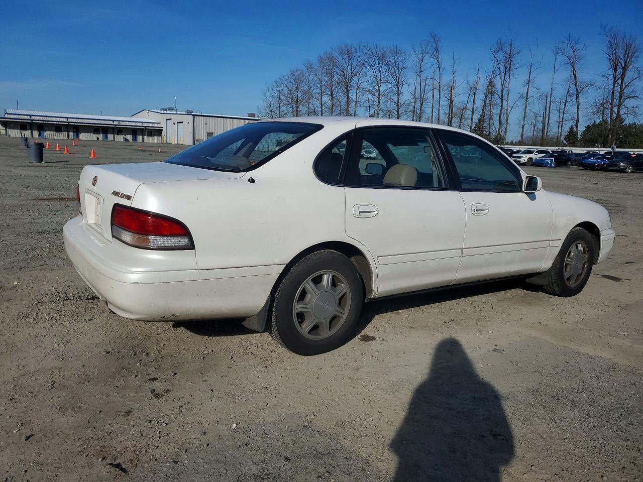1996 TOYOTA Avalon
