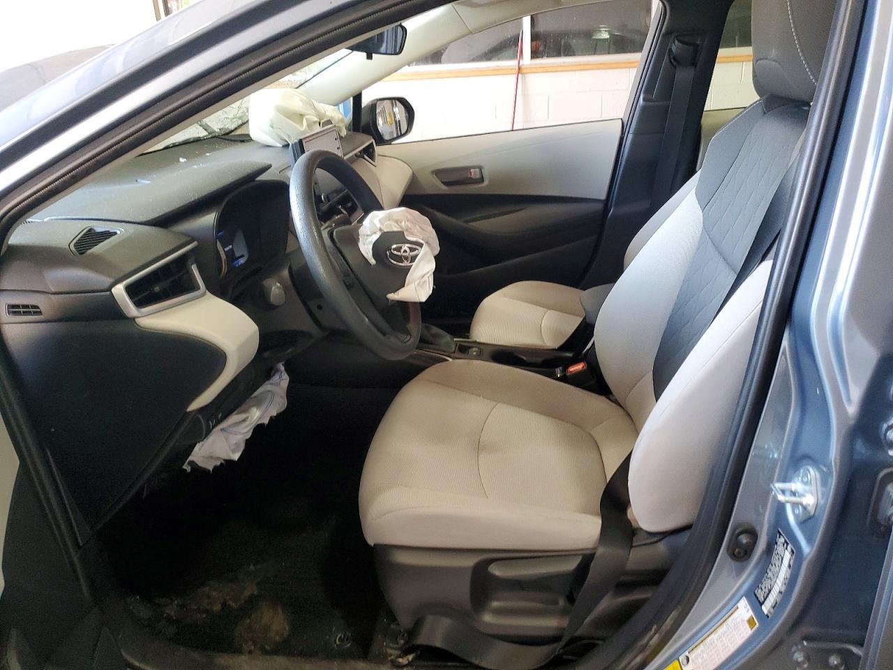 2022 TOYOTA COROLLA
