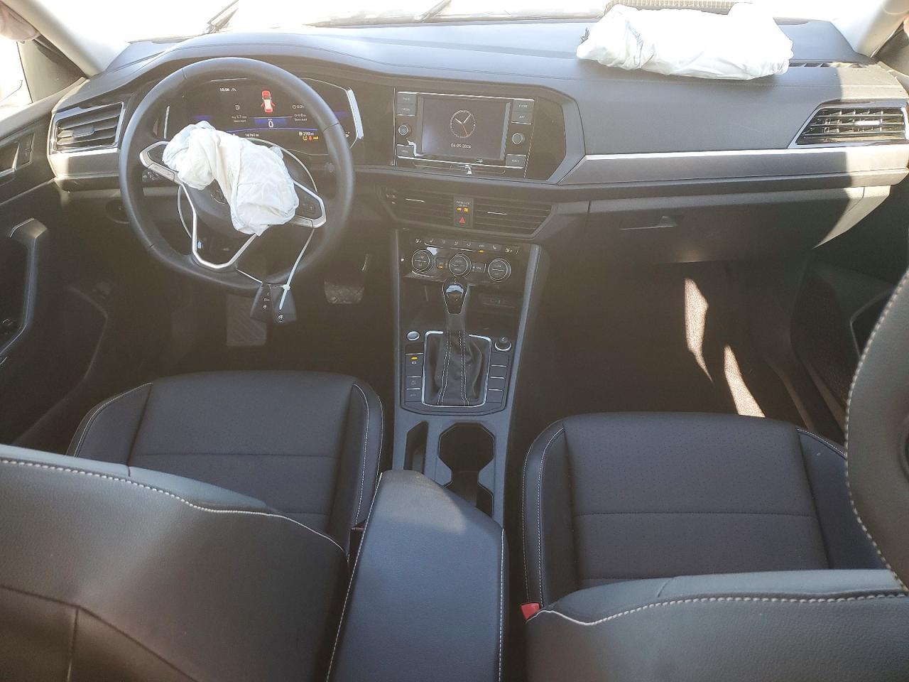 2022 VOLKSWAGEN JETTA