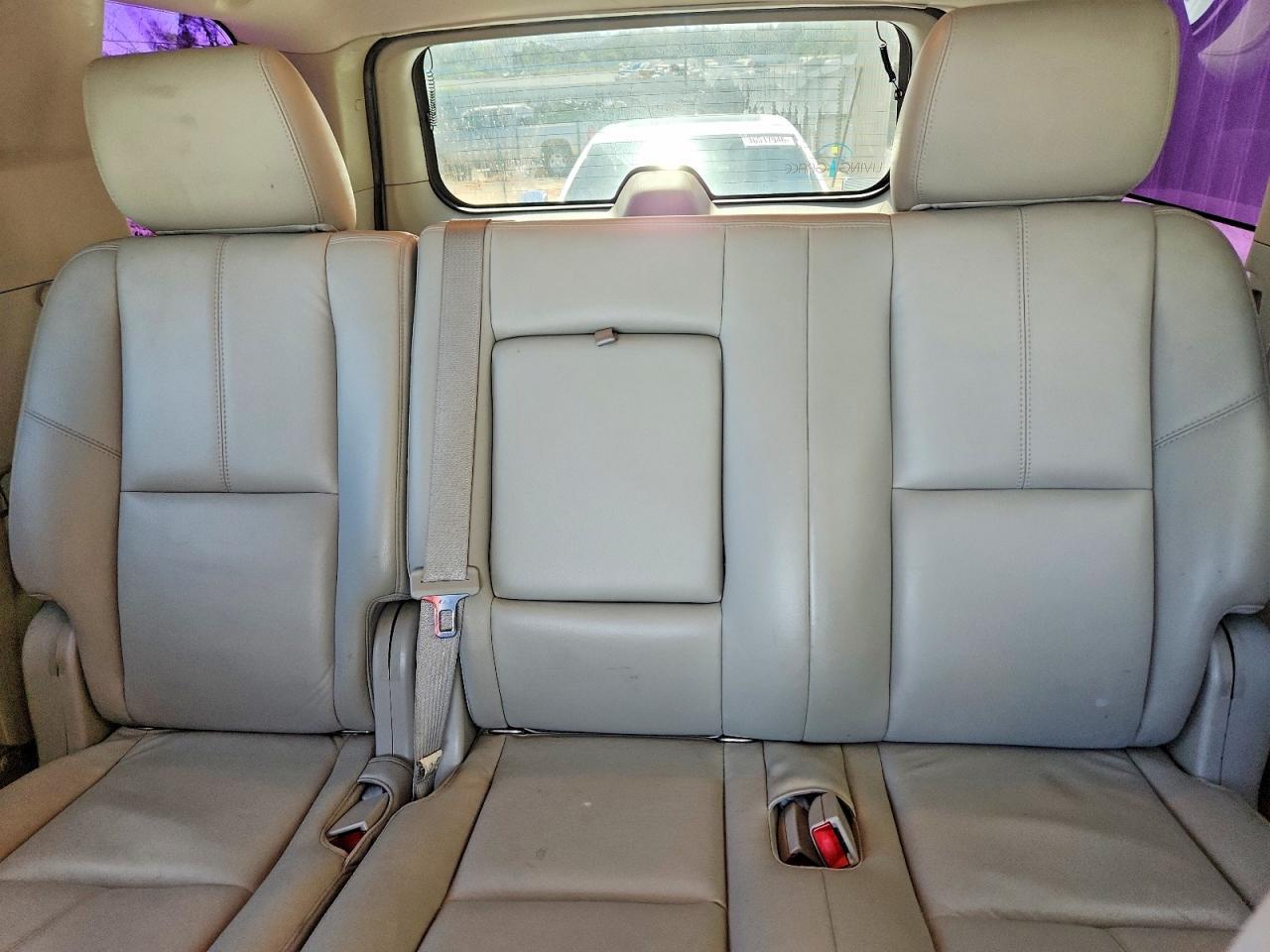 2011 CHEVROLET Tahoe