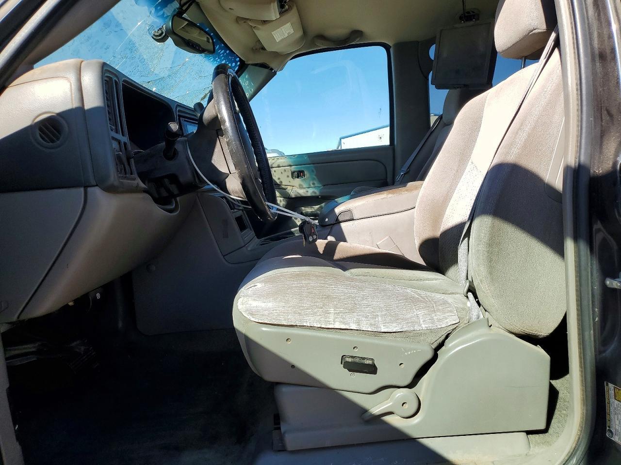 2005 CHEVROLET Suburban