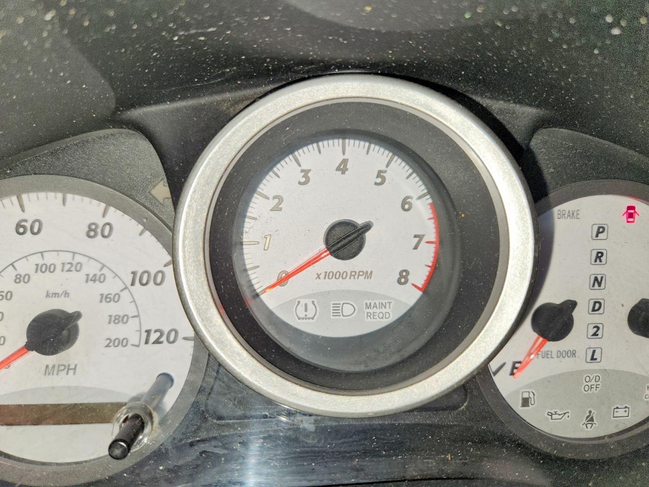 2004 TOYOTA RAV4