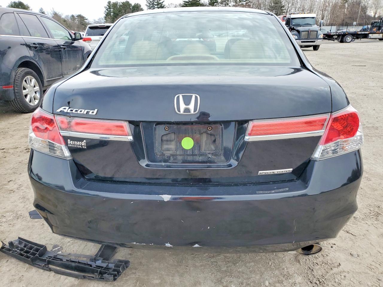 2012 HONDA ACCORD