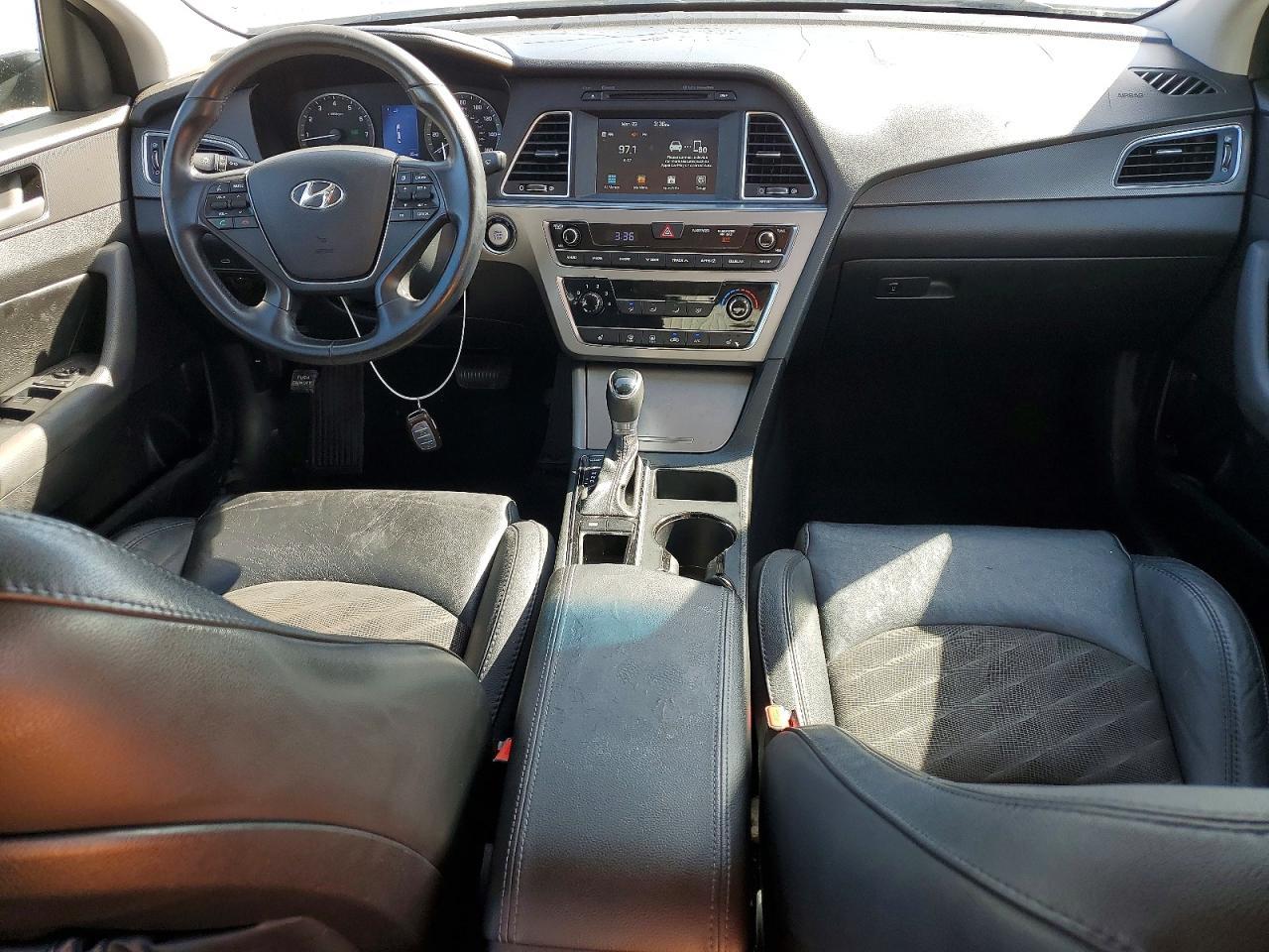 2016 HYUNDAI SONATA