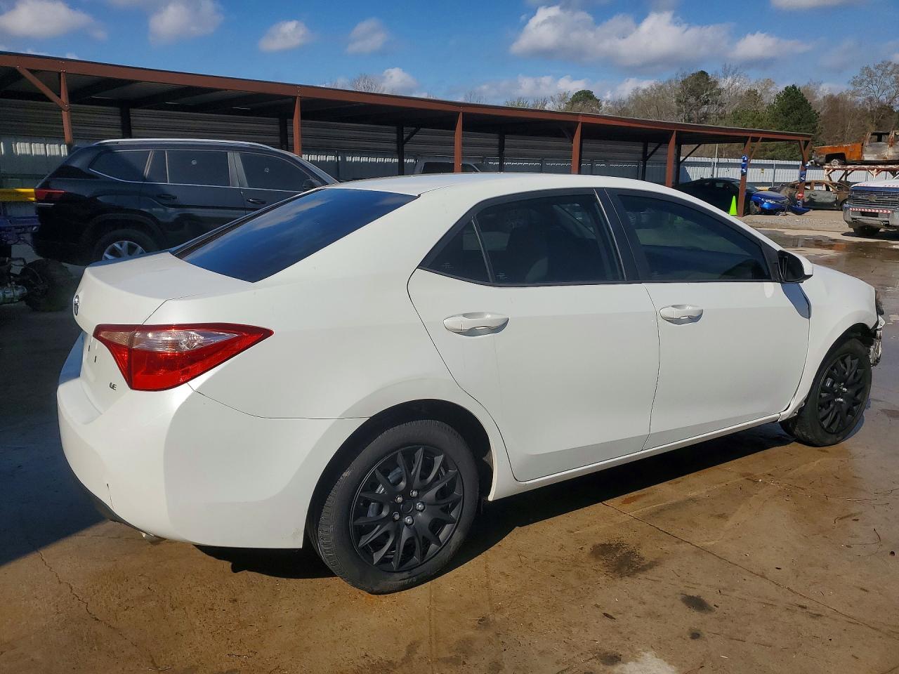 2018 TOYOTA COROLLA