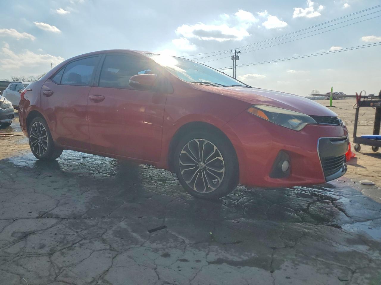 2015 TOYOTA COROLLA