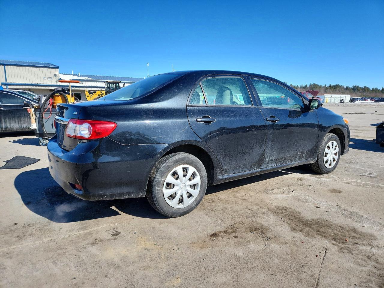2011 TOYOTA COROLLA