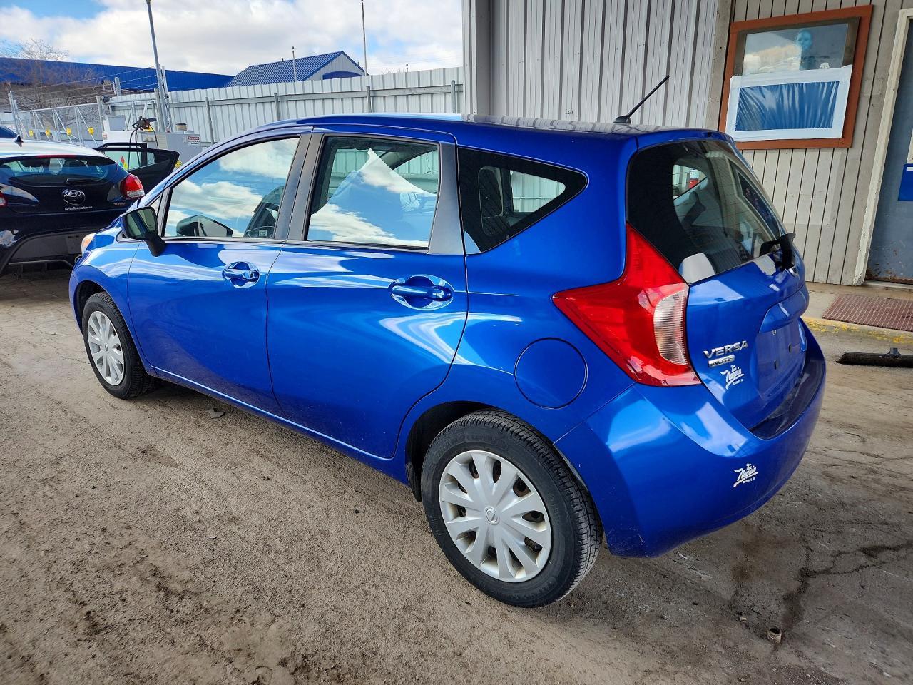 2015 NISSAN Versa Note