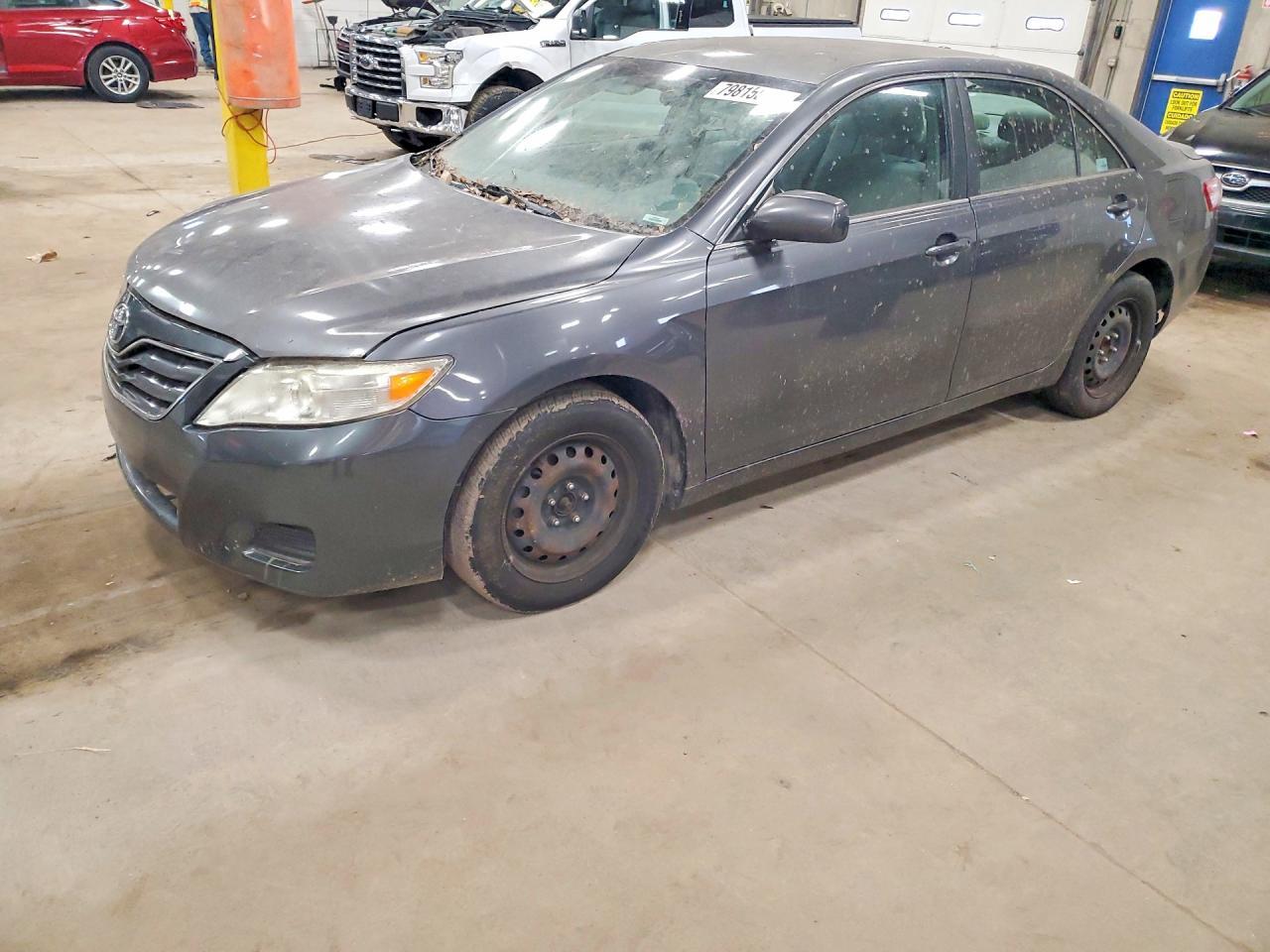 2010 TOYOTA CAMRY