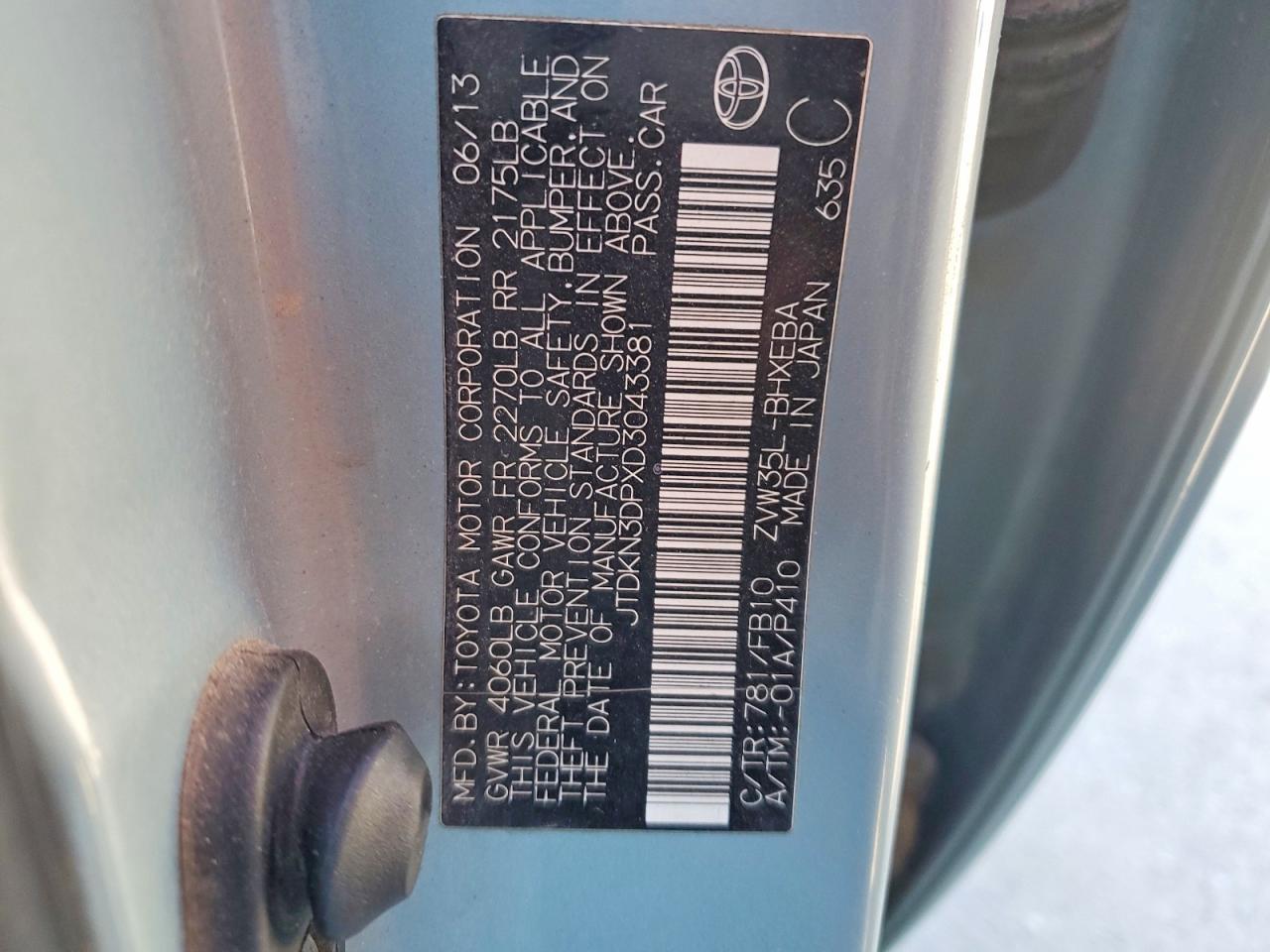2013 TOYOTA Prius Plug-In