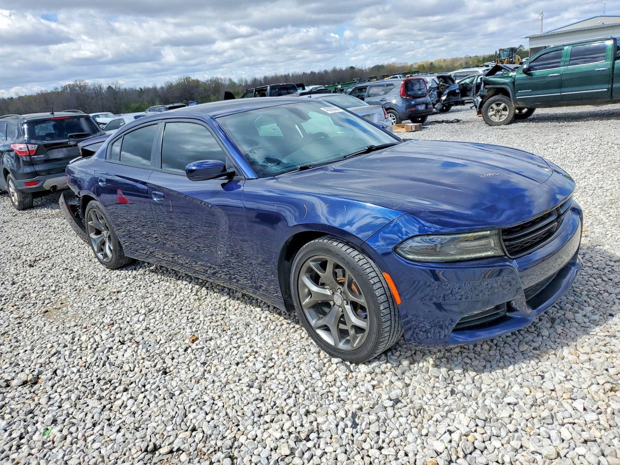 2015 DODGE CHARGER