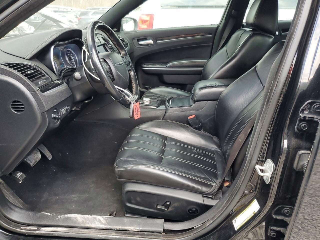 2021 CHRYSLER 300