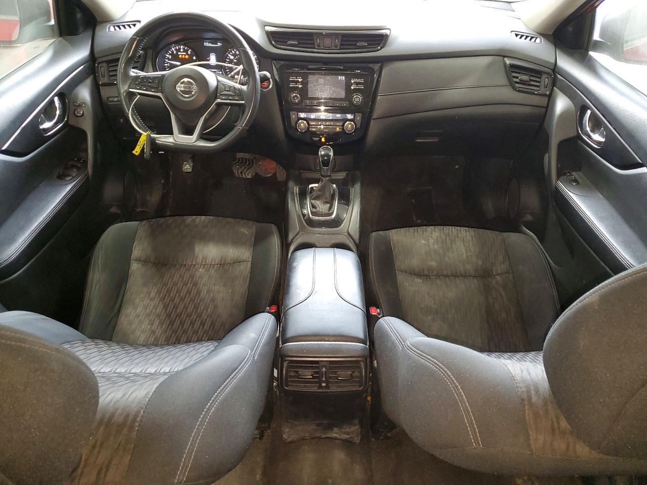 2017 NISSAN ROGUE