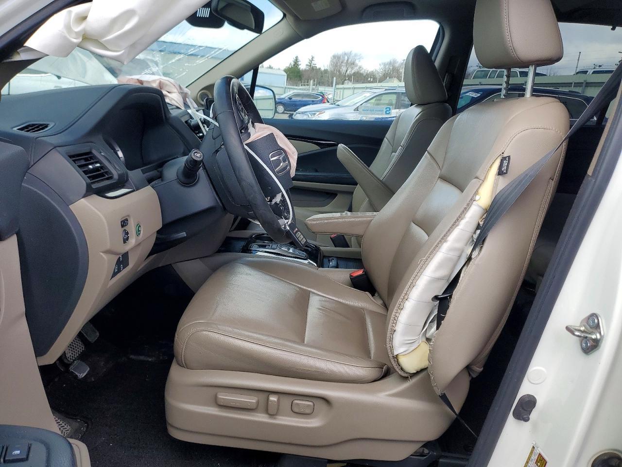 2016 HONDA PILOT