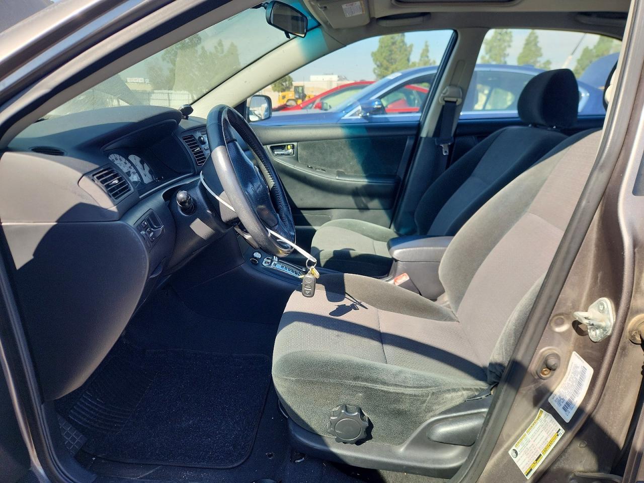 2004 TOYOTA COROLLA