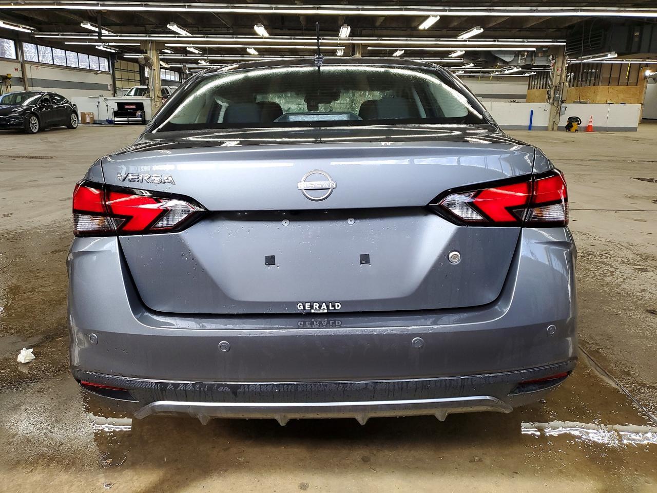 2025 NISSAN VERSA