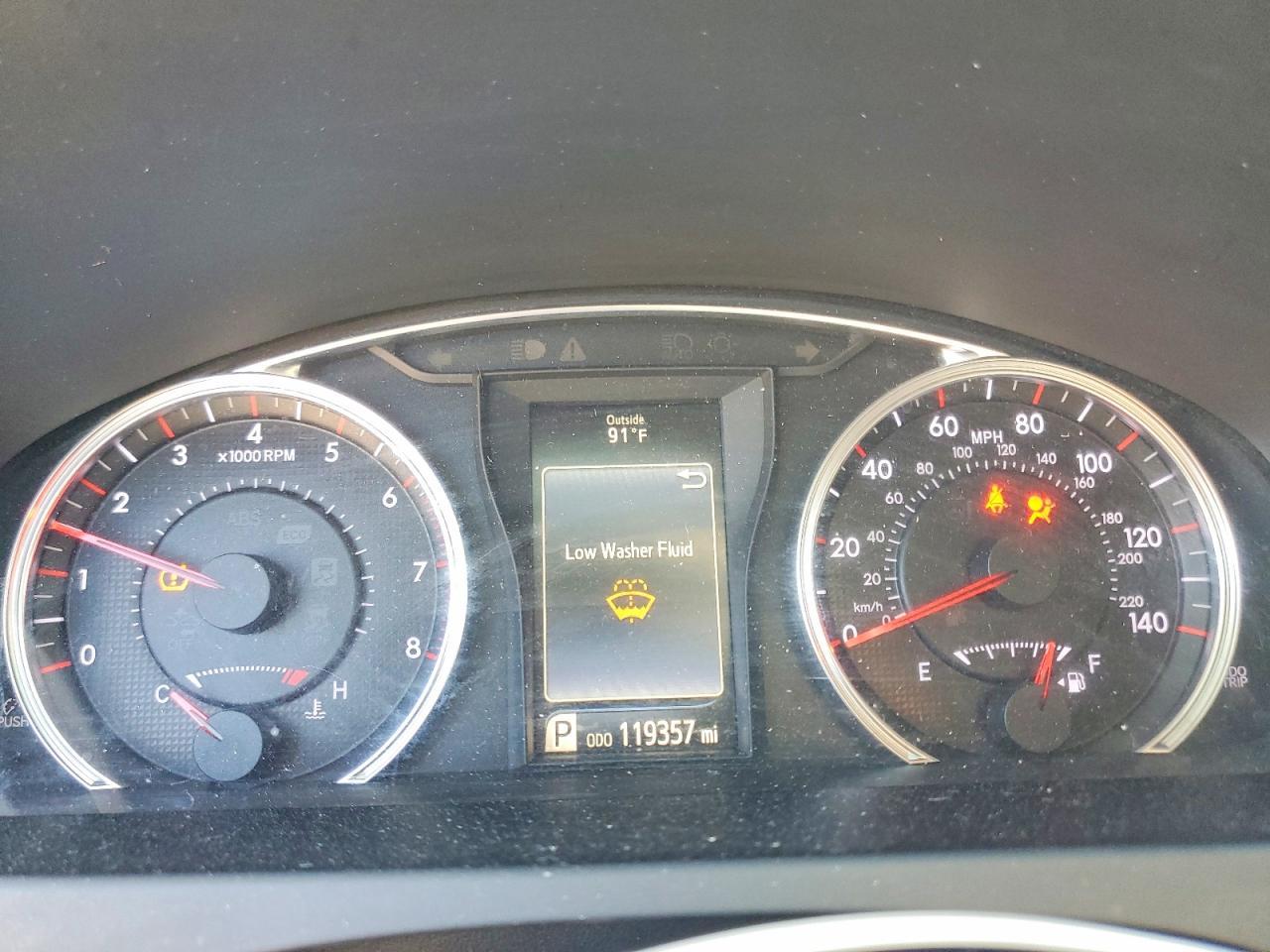 2016 TOYOTA CAMRY