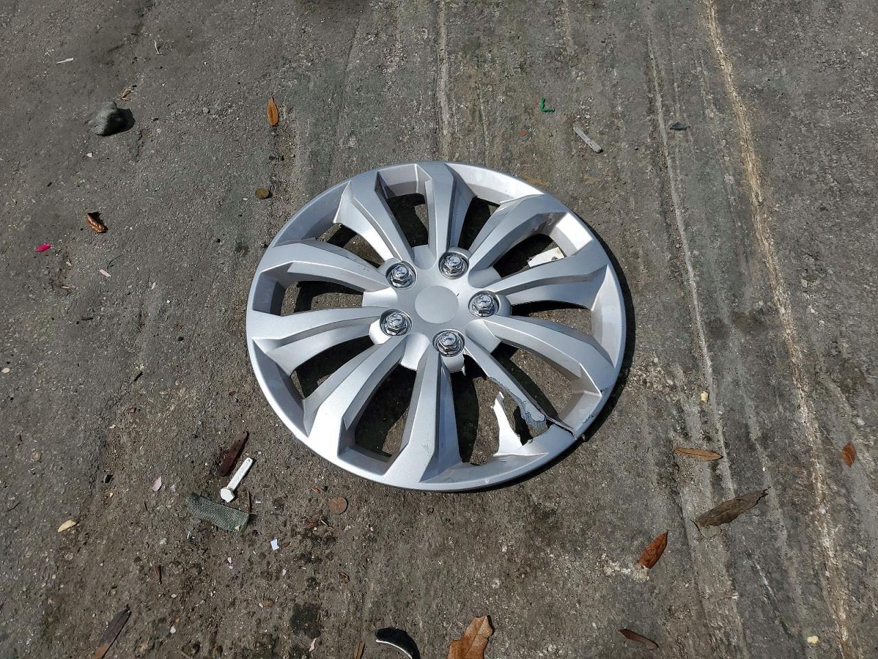 2010 TOYOTA CAMRY