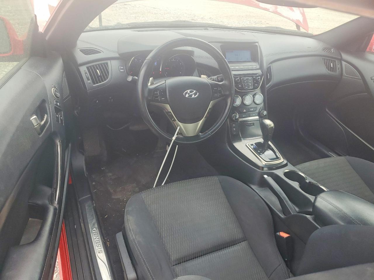 2014 HYUNDAI GENESIS
