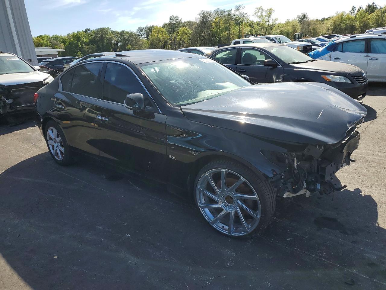 2017 INFINITI Q50