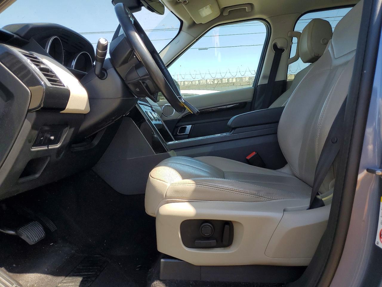 2020 LAND ROVER Discovery