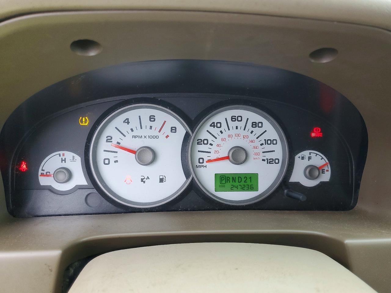 2006 FORD ESCAPE