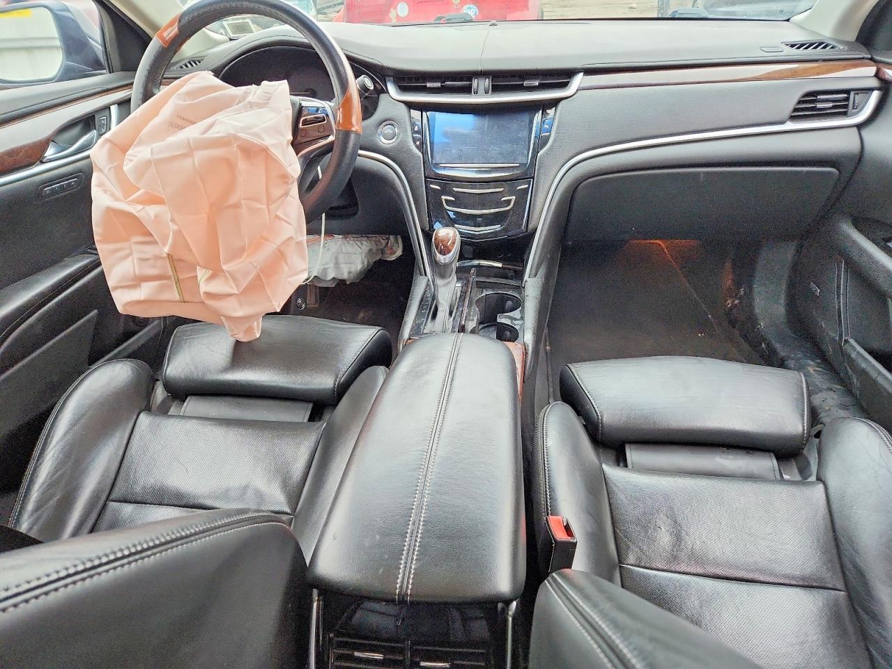 2013 CADILLAC XTS