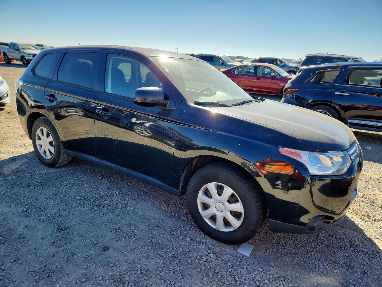 2014 MITSUBISHI outlander