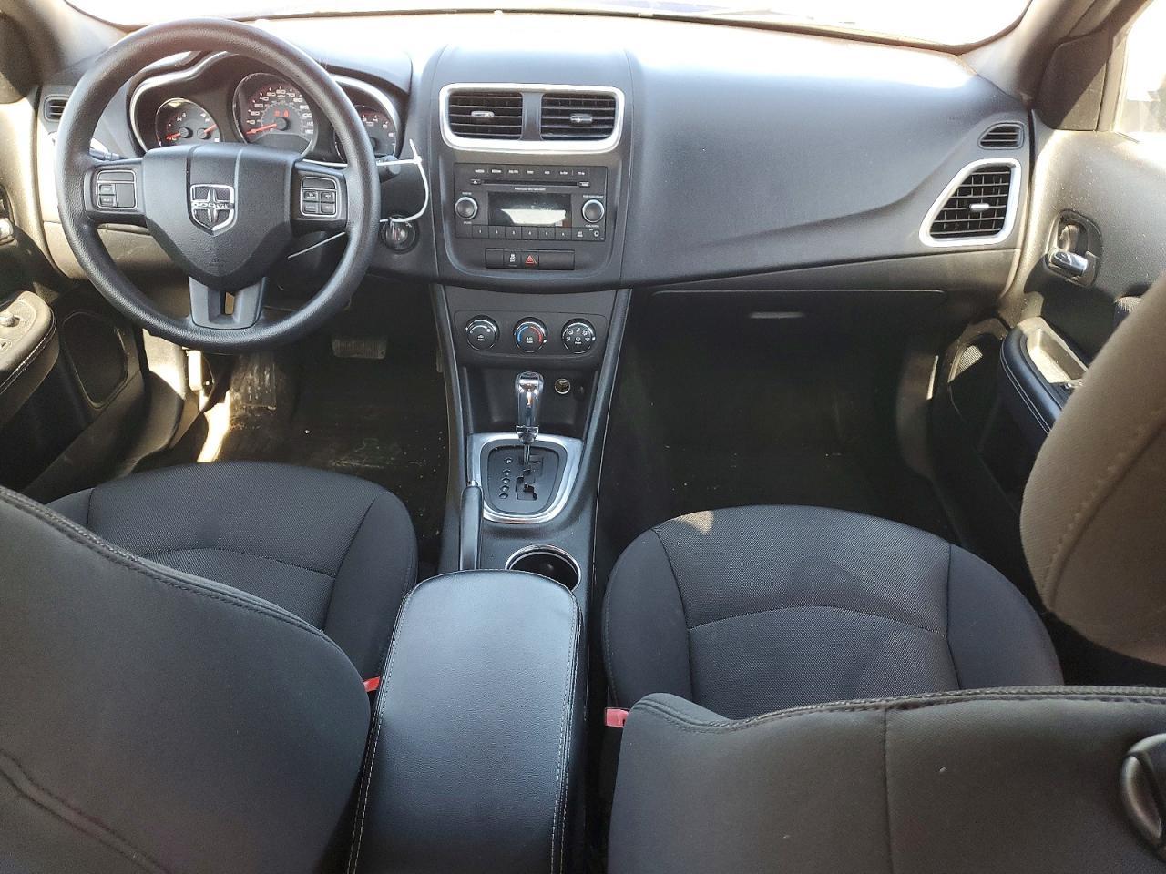 2013 DODGE Avenger